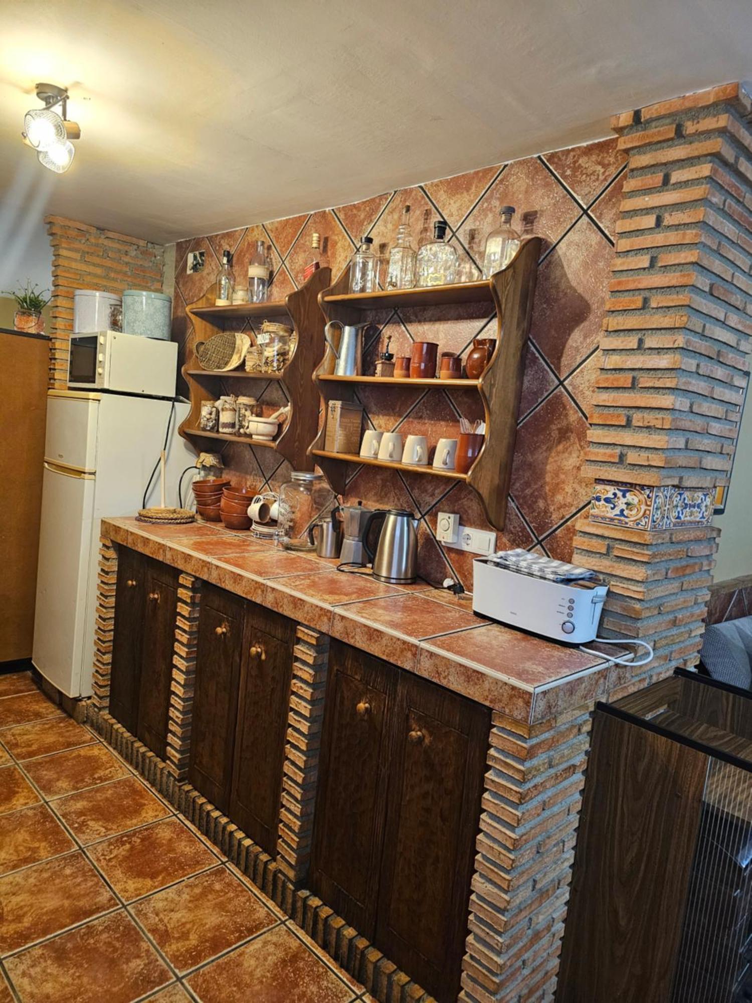 Apto-En El Bajo De La Casa-Estilo Rustico En Dilar Luaran gambar