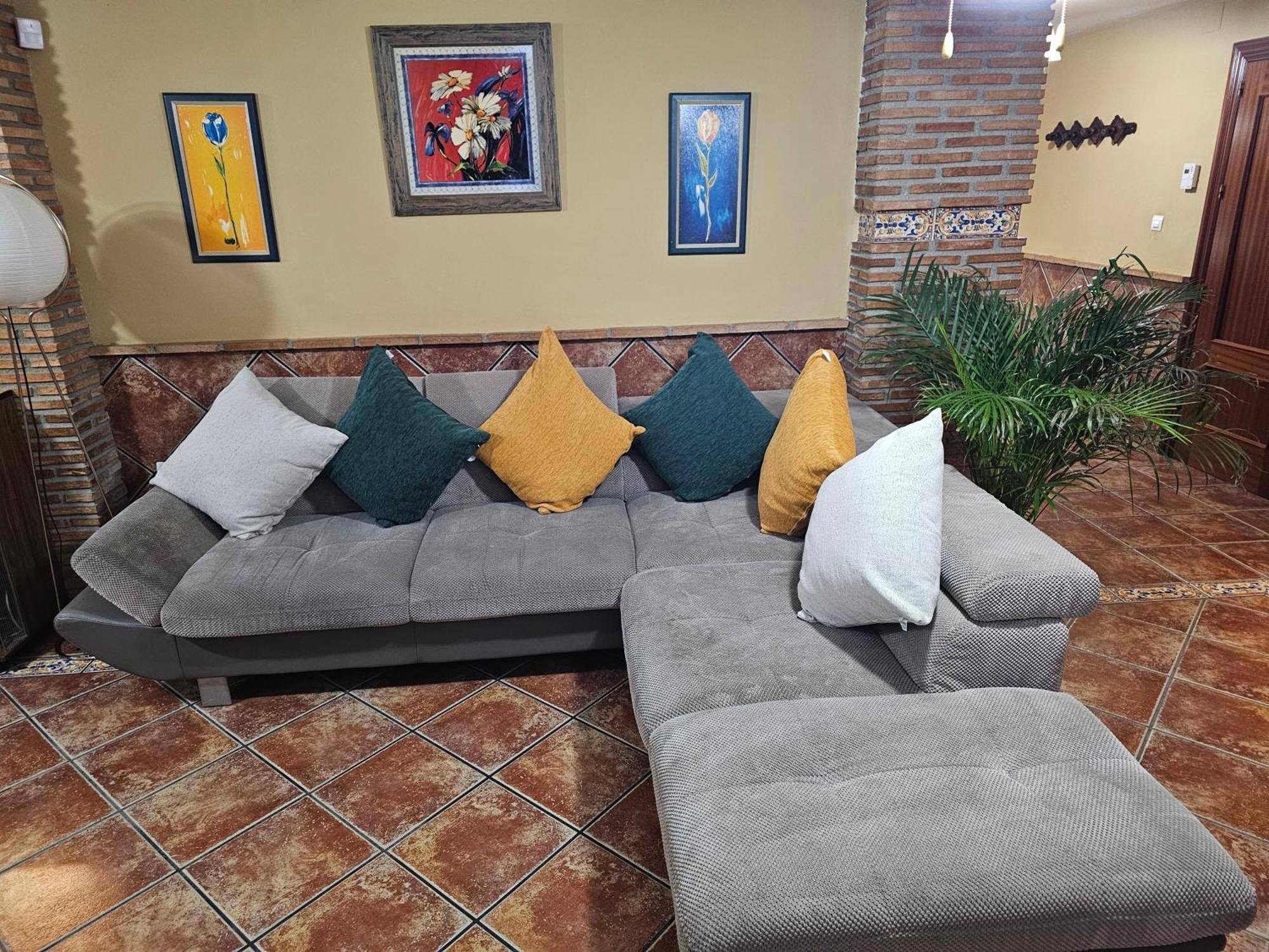Apto-En El Bajo De La Casa-Estilo Rustico En Dilar Luaran gambar